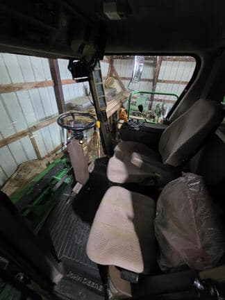 Image of John Deere 9660 STS equipment image 4