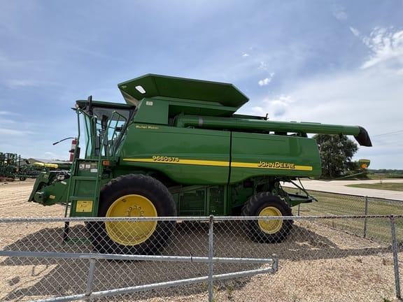 2007 John Deere 9660 STS Equipment Image0