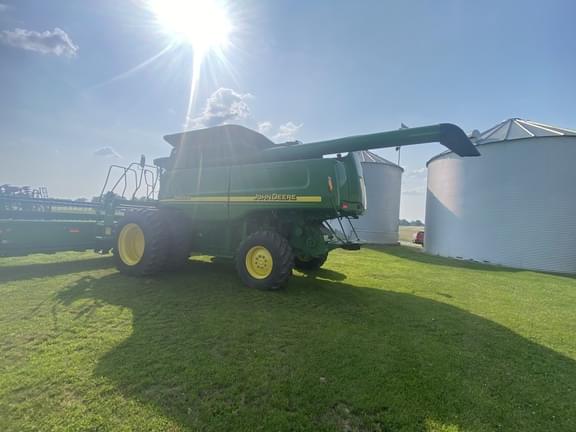 Image of John Deere 9660 STS Primary image