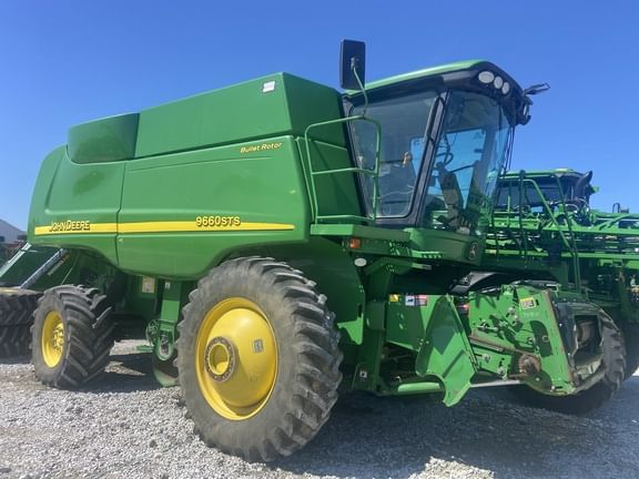 2007 John Deere 9660 STS Equipment Image0