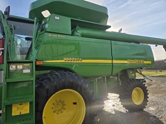 Image of John Deere 9660 STS equipment image 2