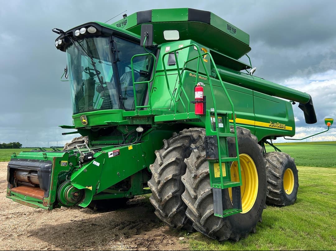 Image of John Deere 9760 STS Primary image