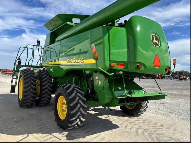 Image of John Deere 9760 STS equipment image 4