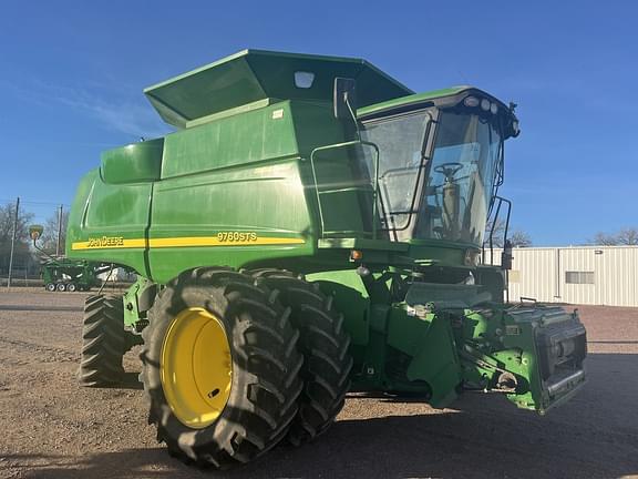 Image of John Deere 9760 STS Primary image