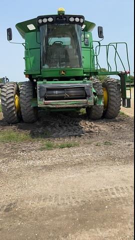Image of John Deere 9760 STS equipment image 1