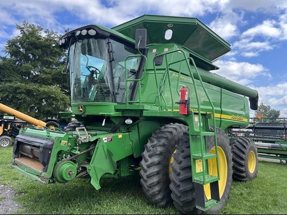 Image of John Deere 9760 STS equipment image 2