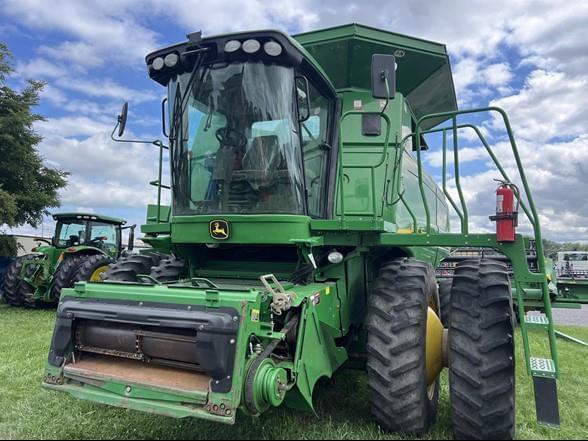Image of John Deere 9760 STS equipment image 3