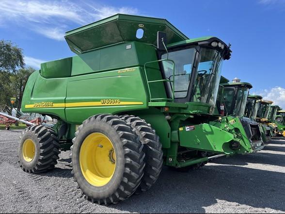 Image of John Deere 9760 STS equipment image 1