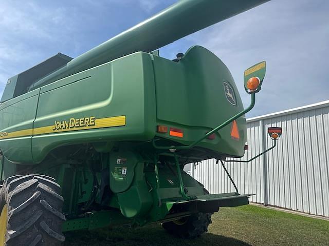 Image of John Deere 9760 STS equipment image 3
