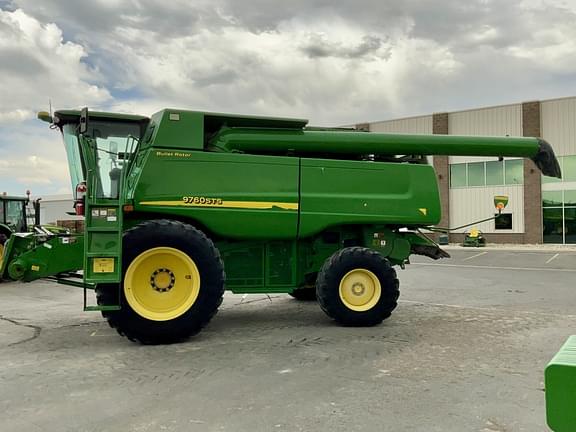 Image of John Deere 9760 STS equipment image 1