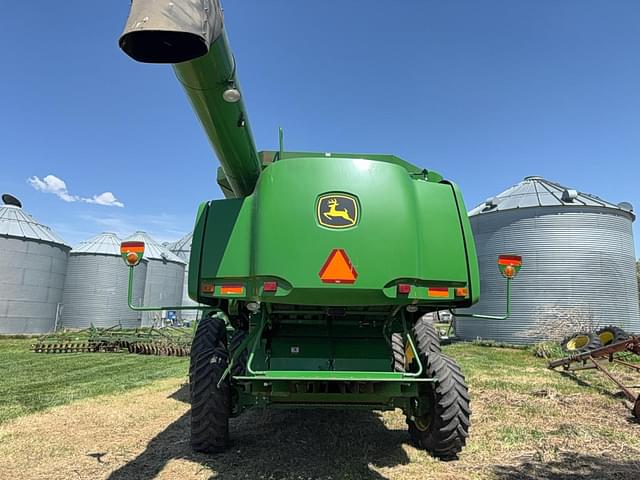 Image of John Deere 9760 STS equipment image 4