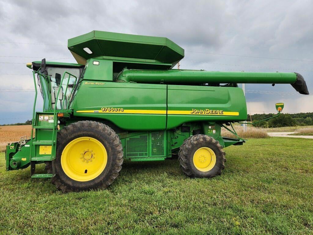 SOLD - 2007 John Deere 9760 STS Lot No. 11 Combines with 2,691 Hrs ...