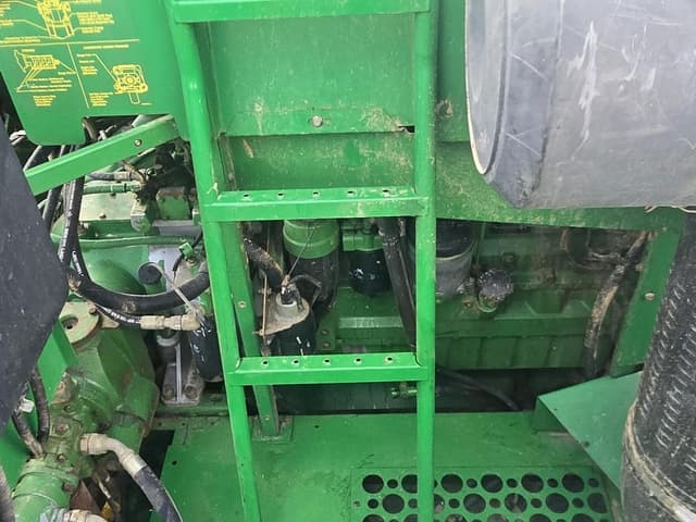 Image of John Deere 9760 STS equipment image 4