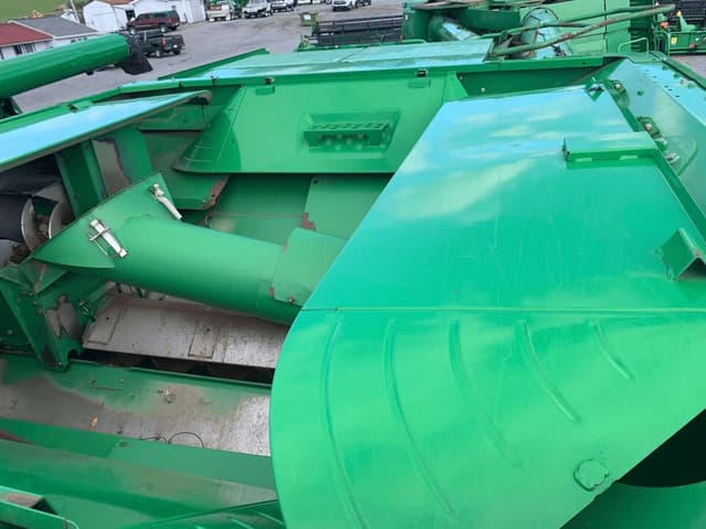 Image of John Deere 9760 STS equipment image 2