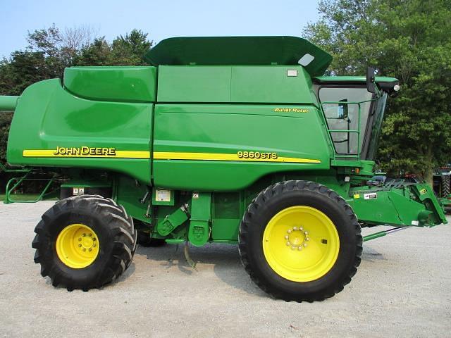 Image of John Deere 9860 STS equipment image 3