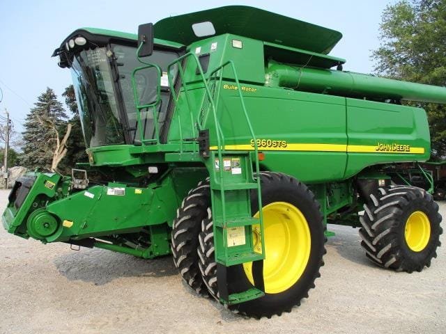 2007 John Deere 9860 STS Equipment Image0