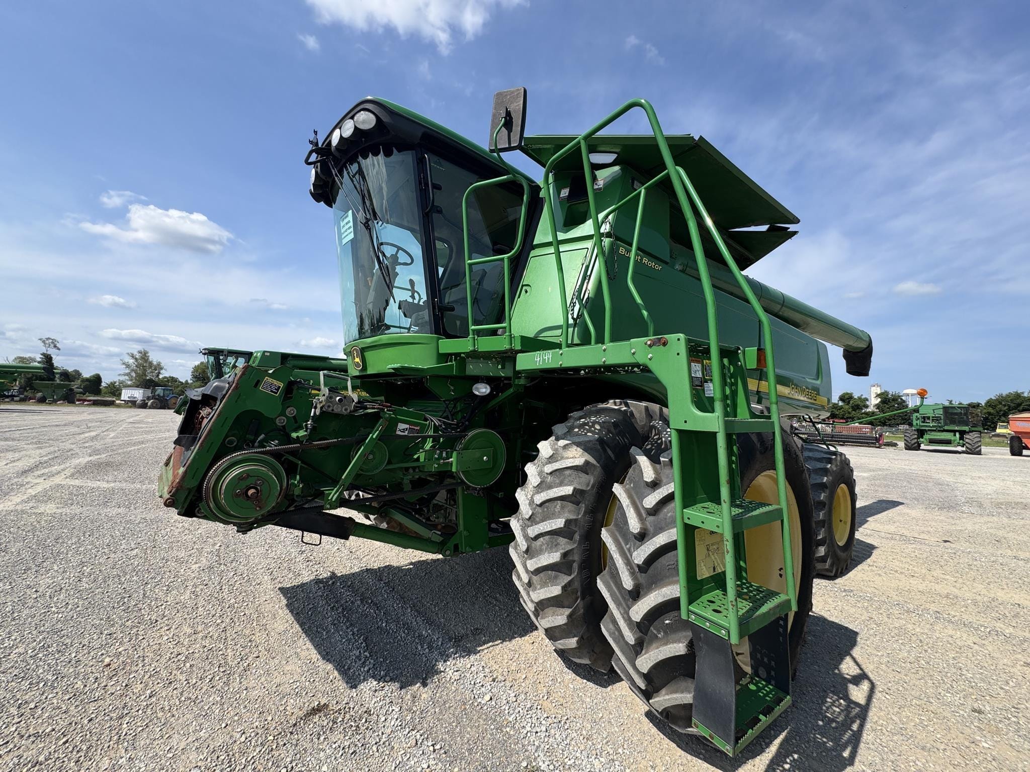 2007 John Deere 9860 STS Equipment Image0