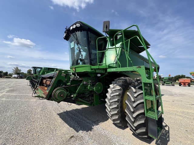 Image of John Deere 9860 STS equipment image 2
