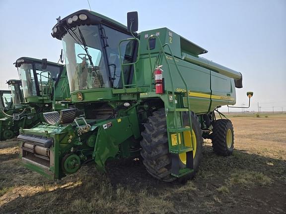 Image of John Deere 9860 STS equipment image 1