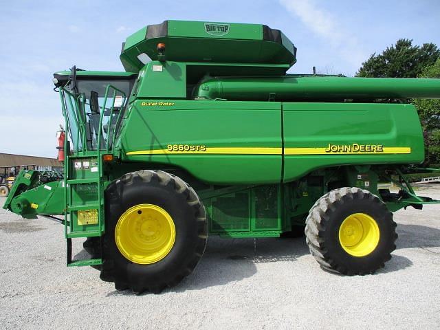 Image of John Deere 9860 STS equipment image 2