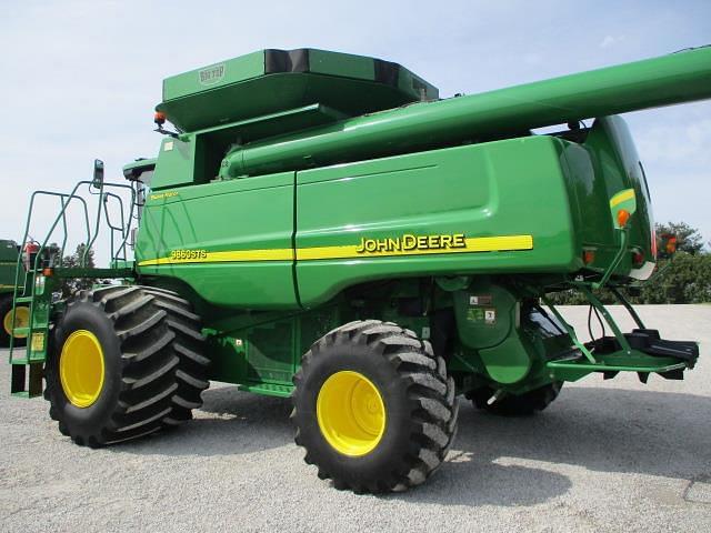 Image of John Deere 9860 STS equipment image 4