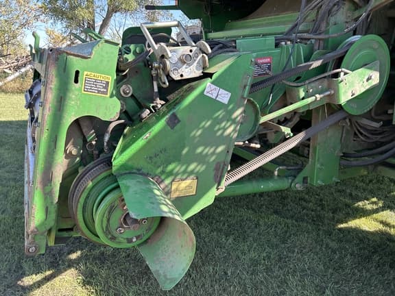 Image of John Deere 9860 STS equipment image 3