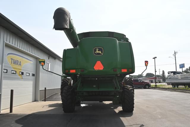 Image of John Deere 9860 STS equipment image 4