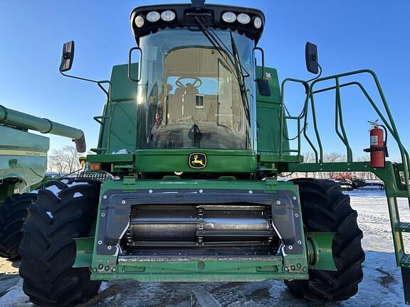 Image of John Deere 9860 STS equipment image 3