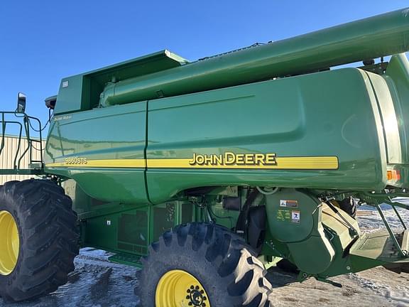 Image of John Deere 9860 STS equipment image 4