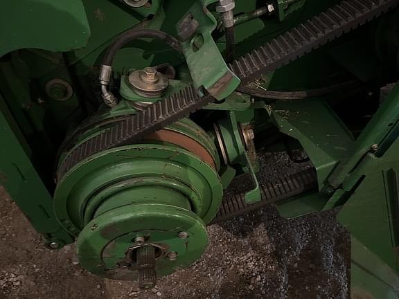 Image of John Deere 9860 STS equipment image 4