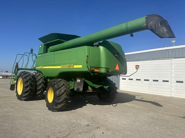 Image of John Deere 9860 STS equipment image 3