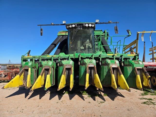 Image of John Deere 9996 equipment image 2
