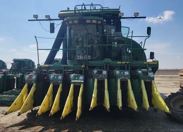 Image of John Deere 9996 equipment image 2