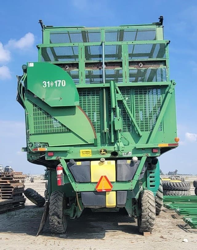 Image of John Deere 9996 equipment image 3