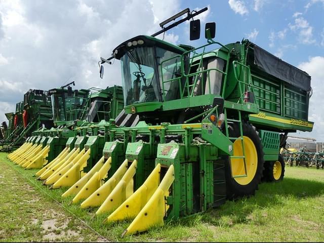 Image of John Deere 9996 equipment image 1