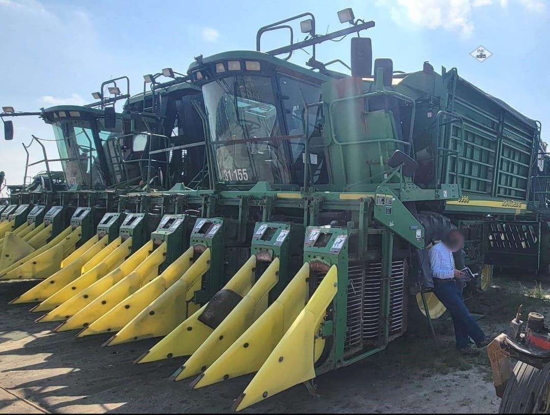 Image of John Deere 9996 Primary image