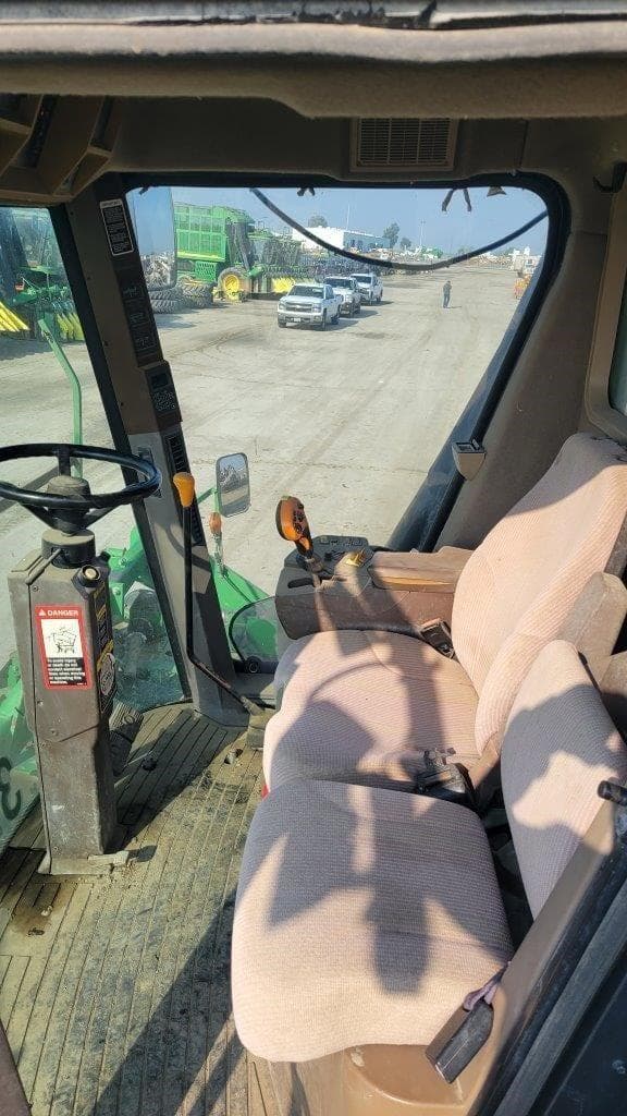 Image of John Deere 9996 equipment image 4
