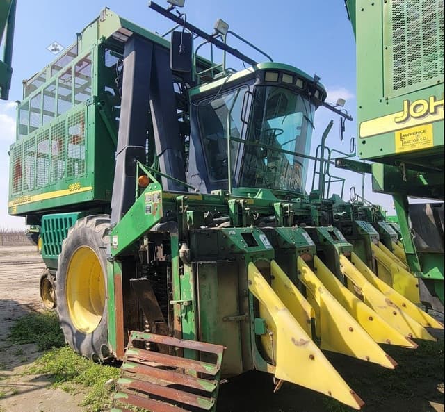 Image of John Deere 9996 equipment image 1