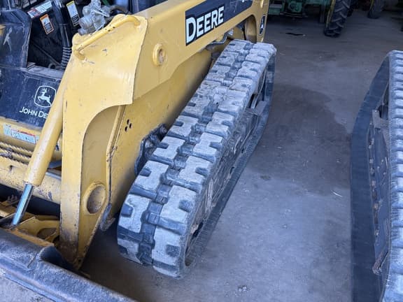 Image of John Deere CT322 equipment image 4