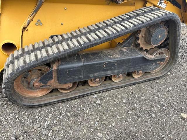 Image of John Deere CT322 equipment image 2
