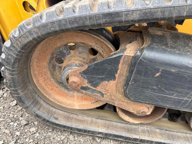 Image of John Deere CT322 equipment image 3