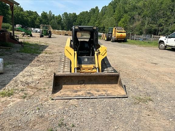 Image of John Deere CT332 equipment image 1