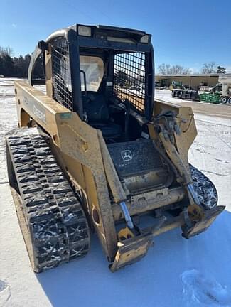 Image of John Deere CT332 equipment image 4