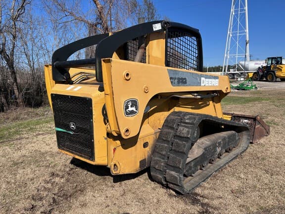 Image of John Deere CT332 equipment image 4