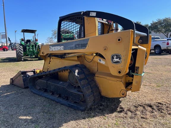 Image of John Deere CT332 equipment image 2