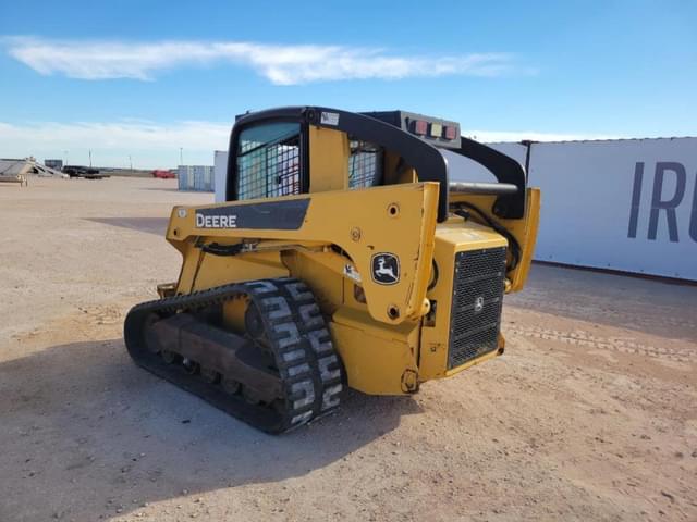 Image of John Deere CT332 equipment image 2