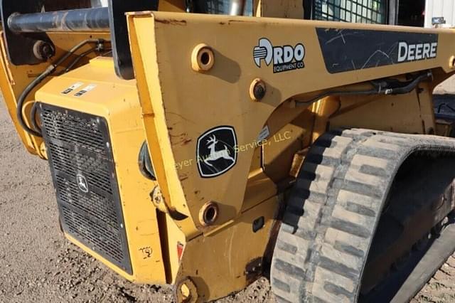 Image of John Deere CT332 equipment image 4