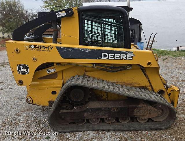 Image of John Deere CT332 equipment image 3