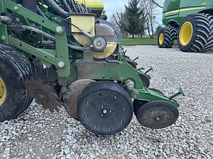 Main image John Deere DB90 21