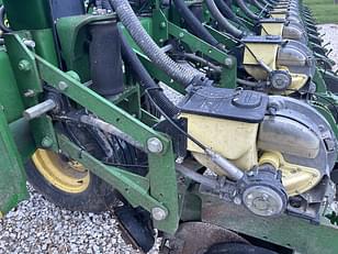 Main image John Deere DB90 22